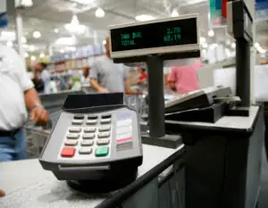 Ce recomandă ANAF românilor atunci când li se refuză emiterea și înmânarea bonurilor fiscale