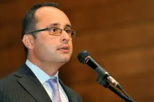 DECLARAŢIA ZILEI: „Obligaţia de a emite bon fiscal separat pentru bacşiş este o măsură fără precedent în Europa”