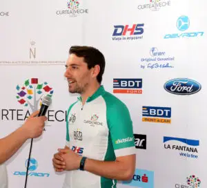 Principele Nicolae promovează lectura pedalând 1.000 de km
