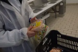 Cum se produc crenvurștii VIDEO