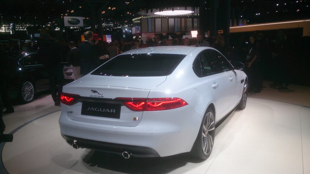 Exclusiv AUTO pro – Noul Jaguar XF la New York Autoshow 2015