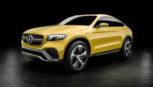 Daimler a suspendat construirea unei fabrici în Rusia, din cauza sancţiunilor