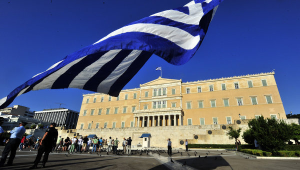 Grecia ratează ţintele de buget pe 2014. Specialist: Investiţi în acţiuni elene!