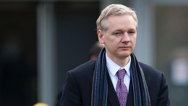 Fondatorul Wikileaks, Julian Assange: SUA a corupt România în cel mai grav mod
