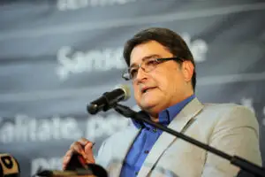 MAE: Emil Hurezeanu a fost acceptat de Germania. Un site din Cluj avertiza că nemţii ar avea o problemă cu biografia noului ambasador la Berlin