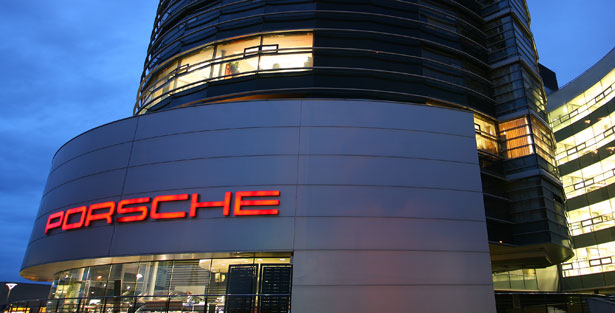 Afacerile Porsche România a urcat cu 18%