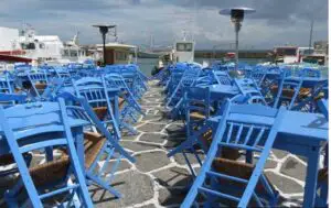 Cât pierde Grecia: peste 600 locuri de muncă pe zi