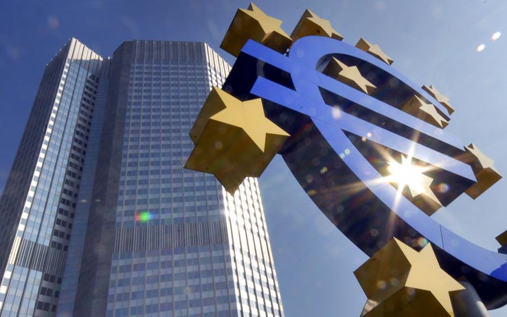 Zona euro va raporta o creştere economică de 0,5%, depăşind SUA