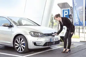 «Benzinăriile electrice» încep să îşi facă apariţia