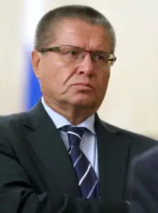 Rusia se va obişnui cu sancţiunile aşa cum muştele se obişnuiesc cu insecticidul