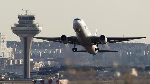 Traficul aerian peste Spania, pentru patru zile „în aer”