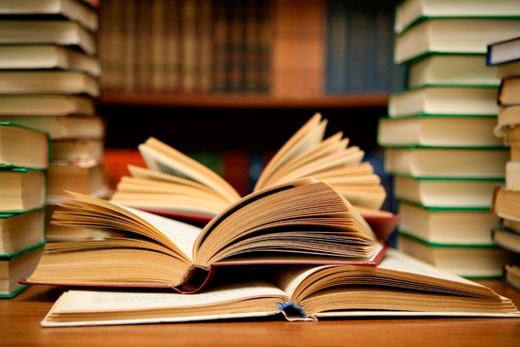 Numărul volumelor din biblioteci a scăzut cu 1,8% în 2014