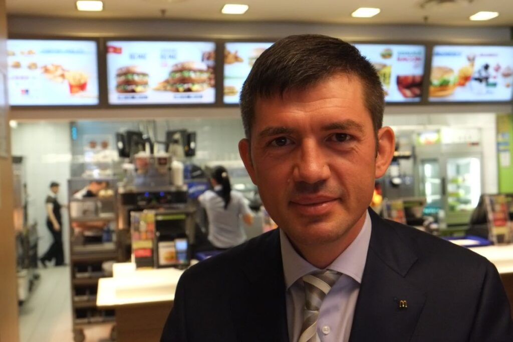 INTERVIU Şeful McDonald’s  România: „Avem în plan remodelarea și schimbarea mai multor restaurante”