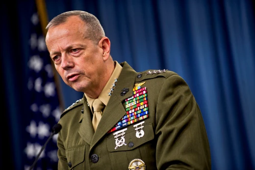 Generalul John Allen avertizează că Statul Islamic riscă să devină o ameninţare globală