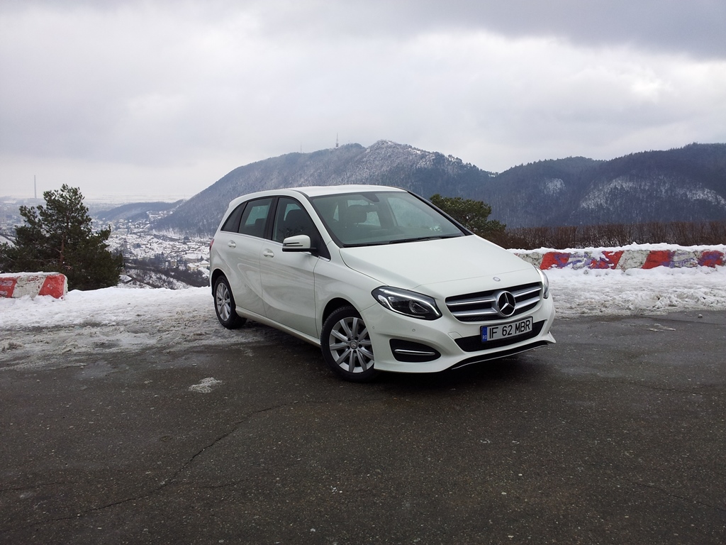 TEST Mercedes-Benz Clasa B – Monovolum cumpătat pentru familii premium