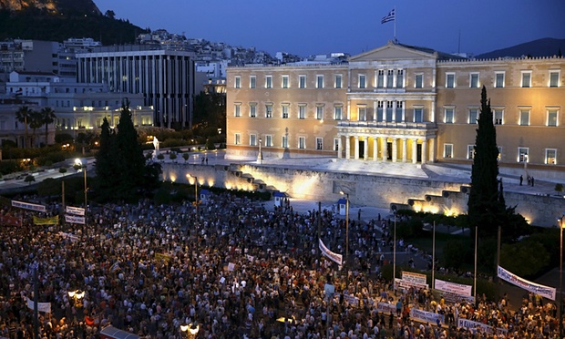 Proteste contra austerităţii la Atena! Manifestaţii în Europa în semn de solidaritate cu Atena
