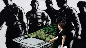 Grecia i-a costat deja pe investitori 897 de miliarde de dolari în acest an