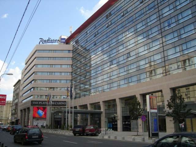 Joburi la un hotel de 5 stele în București