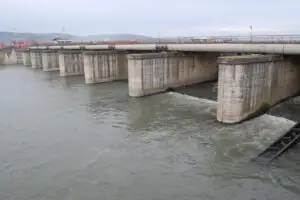 Populaţia, în pericol! Există risc de catastrofe! O instituţie a statului atrage atenţia