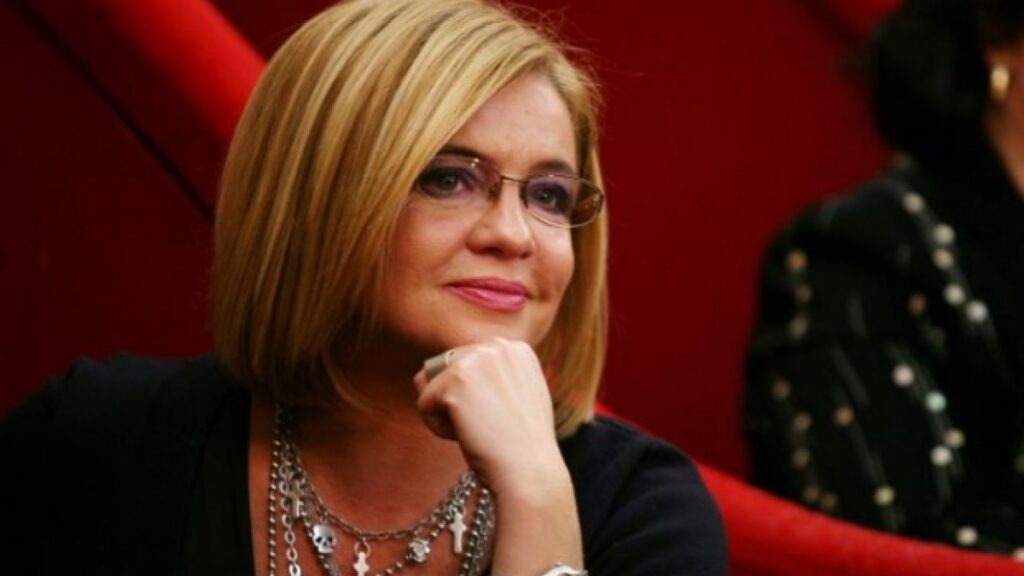 Cristina Ţopescu le dădea bani fetelor de pe centură. Ce legătură avea cu ele