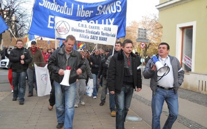 Protestele la fabricile din România continuă. Românii, tratați în continuare ca niște sclavi