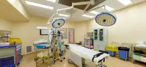 Concedieri la Sanador. Medicii vinovați de moartea unui copil au fost pedepsiți