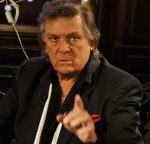 Mașina pe care o conducea Florin Piersic în perioada comunistă! Puțini erau cei care își puteau permite un astfel de model