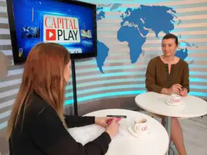 VIDEO Cum a apărut LaPrimulBebe, cel mai dinamic grup de Facebook?