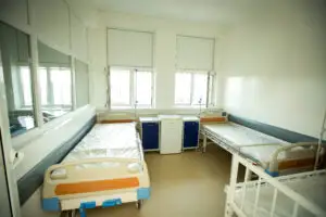 Se privatizează serviciile medicale? Cum vor fi tratați pacienții. PNL dă explicații