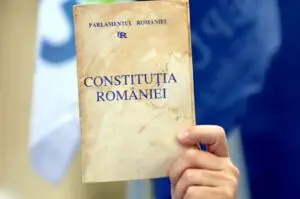 Alertă! Se propun noi modificări ale Constituției: Asta ar trebui să introducem