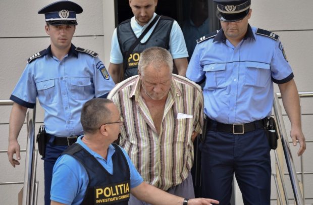Breaking! Gheorghe Dincă, transferat la spital! Suspectul de crimă ajunge la București