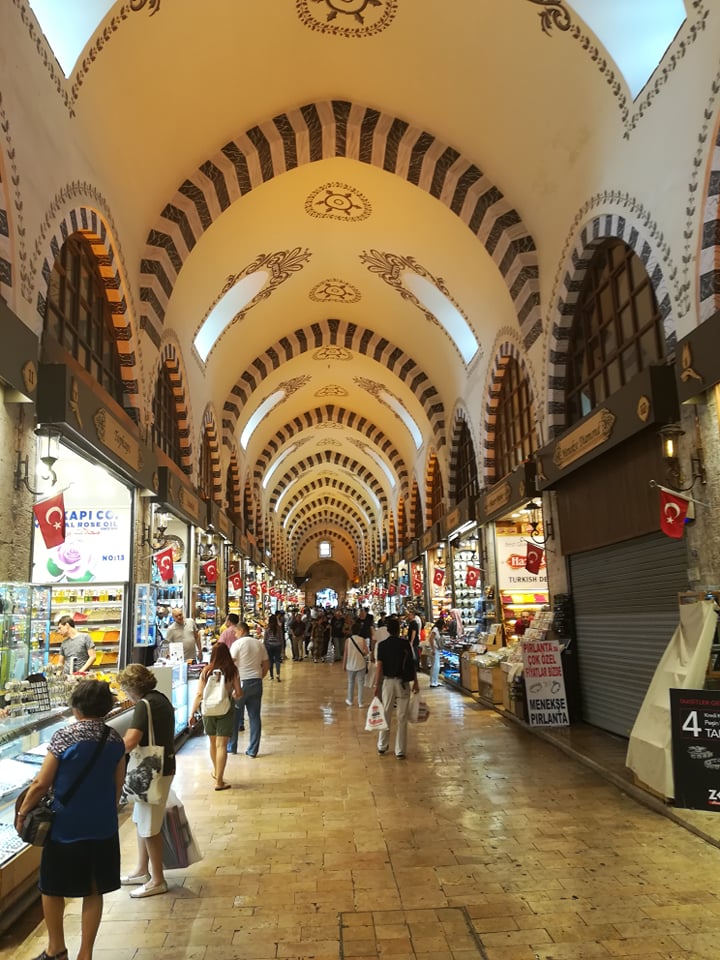 Vești bune pentru iubitorii Marelui Bazar din Istanbul! Când se va deschide