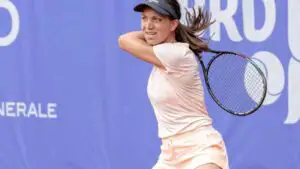 Patricia Ţig, la un pas de eliminare: A sărit la gâtul arbitrului! Scandal monstru la turneul de la Hua Hin!
