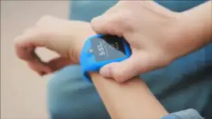 Metodă de protecţie inedită! Cum vor scăpa copiii români de pericole