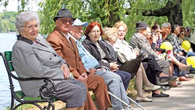 S-a redus vârsta de pensionare! Românii care vor ieși mai repede la pensie! Decizie în Parlament