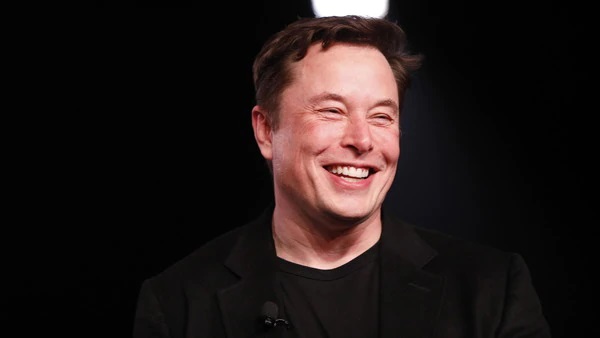 Elon Musk bate un nou record! Actorii de la Hollywood pot doar să viseze la așa ceva