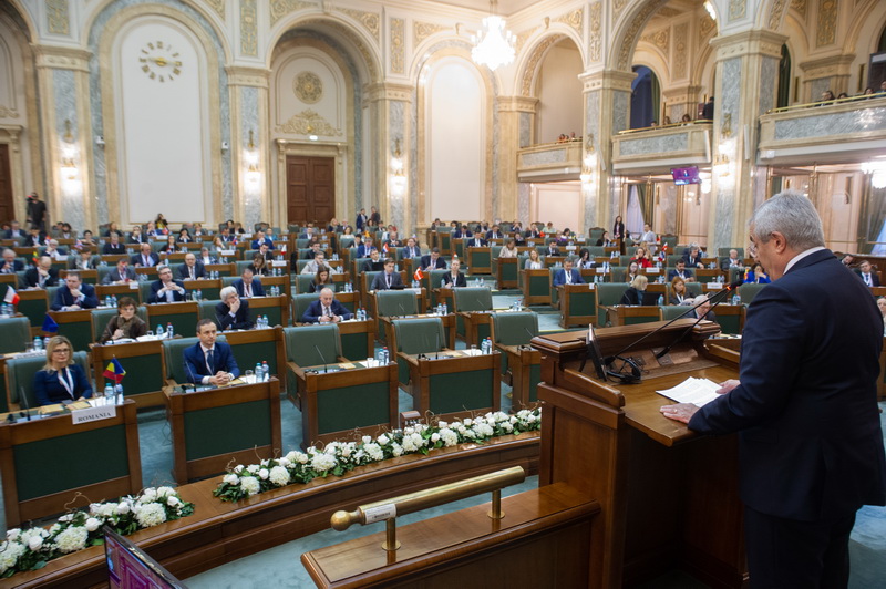 Senatul României are un nou preşedinte. Un alt PSD-ist a preluat atribuţiile de la Titus Corlăţean