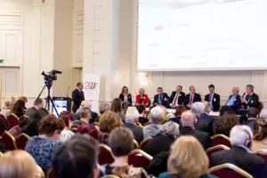 Auditorii financiari: Digitalizarea și reglementarea, doar două din concluziile Congresului