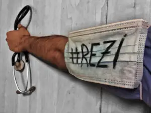 Grevă japoneză în rândul absolvenților de medicină! Examenul de rezidențiat, afectat de moțiunea de cenzură