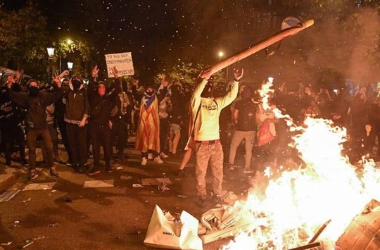 Dezvăluiri șocante! Terorismul Stradal din Catalonia este coordonat de la București