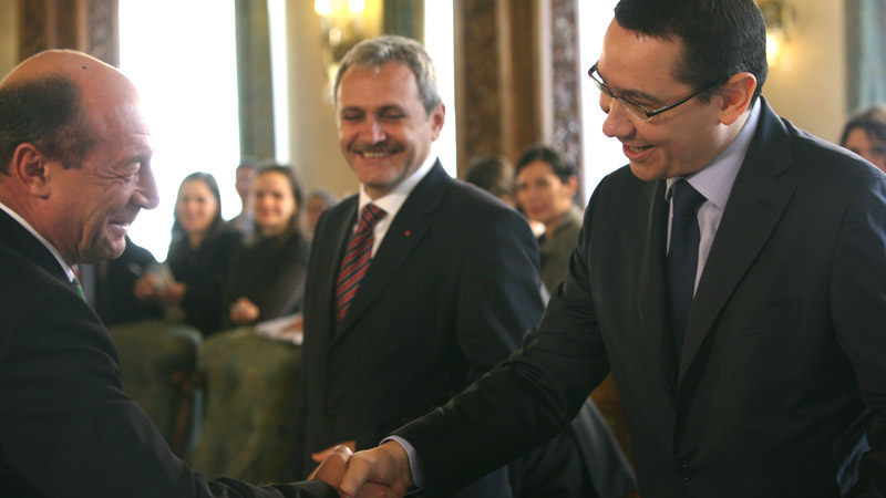 Răsturnare de situaţie în politica românească! Victor Ponta lansează săgeți: Poate vine şi Traian Băsescu în PSD