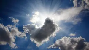Prognoză meteo. Un val de aer tropical va lovi România. Ce au anunțat meteorologii