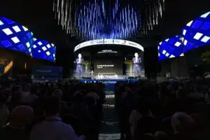 România dă marea lovitură în Noua Ordine Mondială! Anunțul făcut de liderii de companii la București