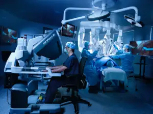 Parteneriat între Medicină și Politehnică! Chirurgia robotică ia amploare