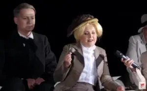 Viorica Dăncilă a scufundat Titanicul: Domnul Klaun acuză fără nedrept