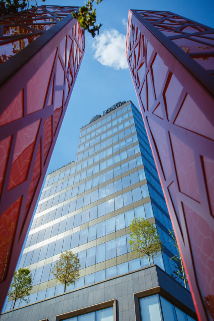 Compania Ness a închiriat peste 4.100 mp în UBC 0, cea mai înaltă clădire de birouri din România, dezvoltată în Iulius Town Timișoara
