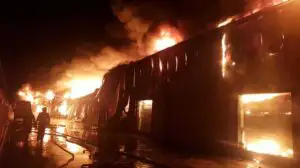 Alertă! Avertizare RO-ALERT pentru București! Incendiu uriaș: Evitați zona!
