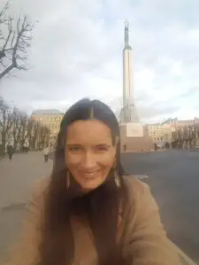 Clotide Armand aruncă bomba! Pe ce se duc banii românilor