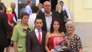 S-a aflat! Ce i-a obligat Dincă pe toţi membrii familiei sale: În rest nu vă feriţi, n-aveţi nicio treabă