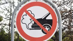 Mașinile pe benzină vor fi interzise! O mare putere face anunțul momentului. Șoc total pentru șoferi
